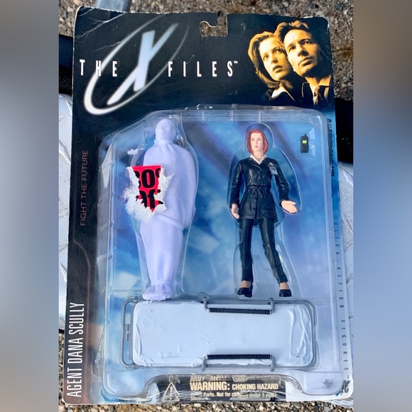 1998 Vtg Brand New Sealed X Files Agent Dana Scully Action Figure Doll - Picture 15 of 16
